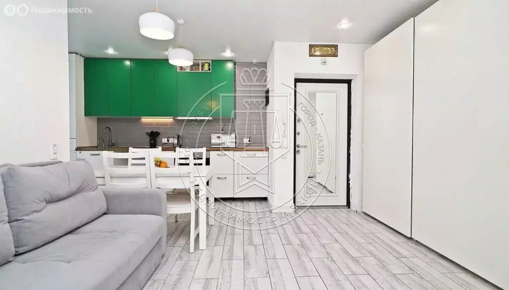 2-комнатная квартира: Казань, улица Азата Аббасова, 13 (50 м) - Фото 0