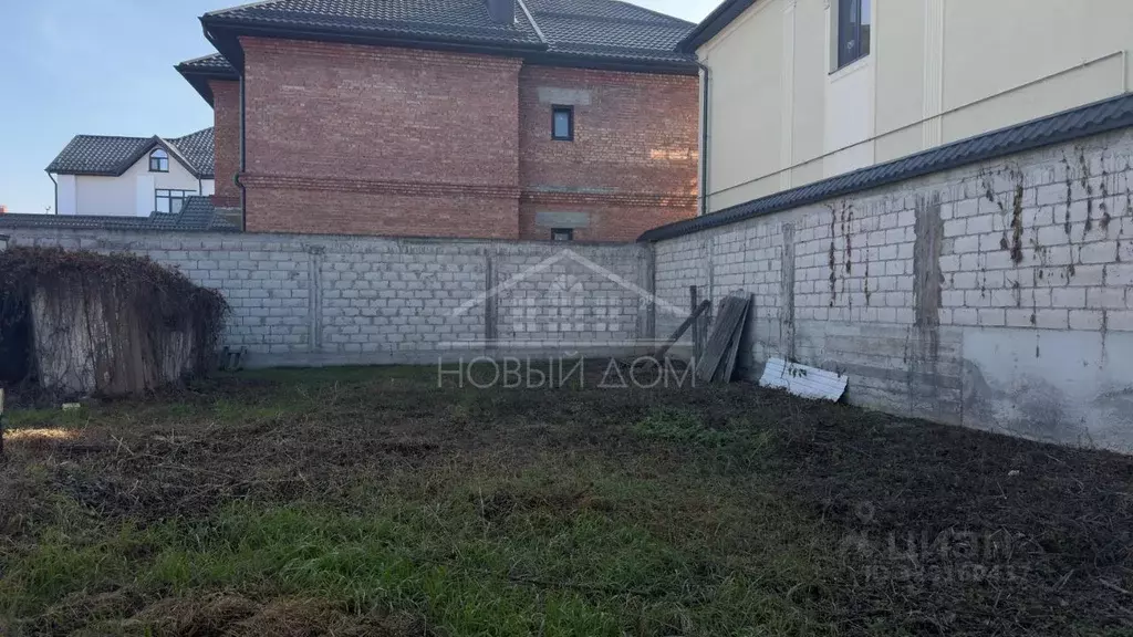 Участок в Кабардино-Балкария, Нальчик ул. Мечиева, 50 (3.8 сот.) - Фото 2