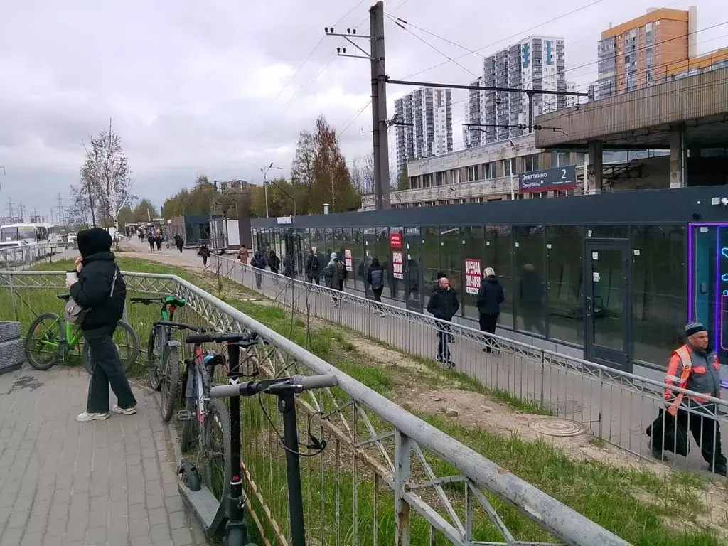 Помещение свободного назначения в Ленинградская область, Мурино ... - Фото 0