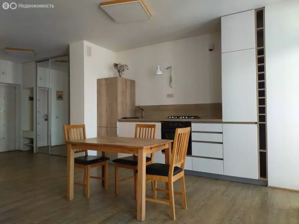 1-комнатная квартира: Калининград, улица Космонавта Леонова, 60Б (56 ... - Фото 0