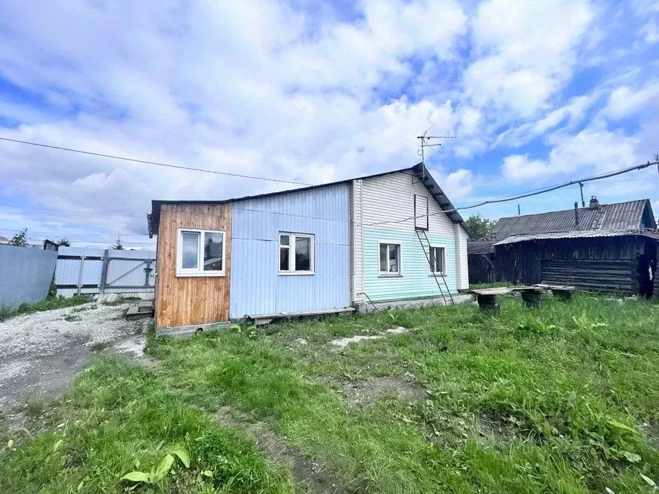 Дом в Свердловская область, Среднеуральск Советская ул., 72 (48 м) - Фото 2