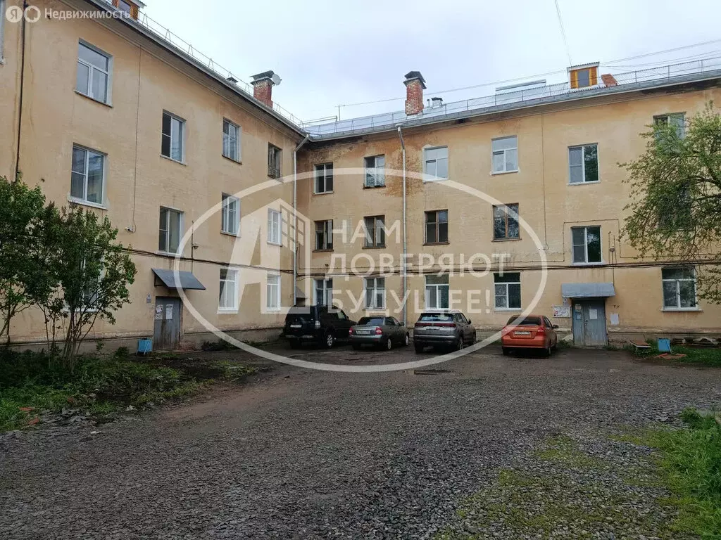 3-комнатная квартира: Глазов, Республиканская улица, 58/16 (71.8 м) - Фото 1