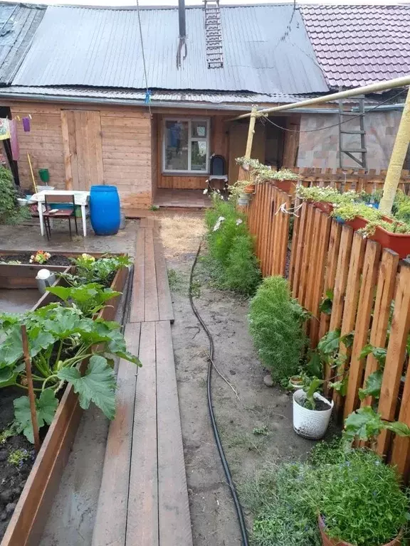 1-к кв. Саха (Якутия), с. Пригородный ул. Совхозная, 18 (40.0 м) - Фото 1