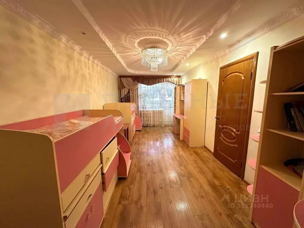 3-к кв. Новгородская область, Боровичи ул. Софьи Перовской, 86Б (85.5 ... - Фото 1