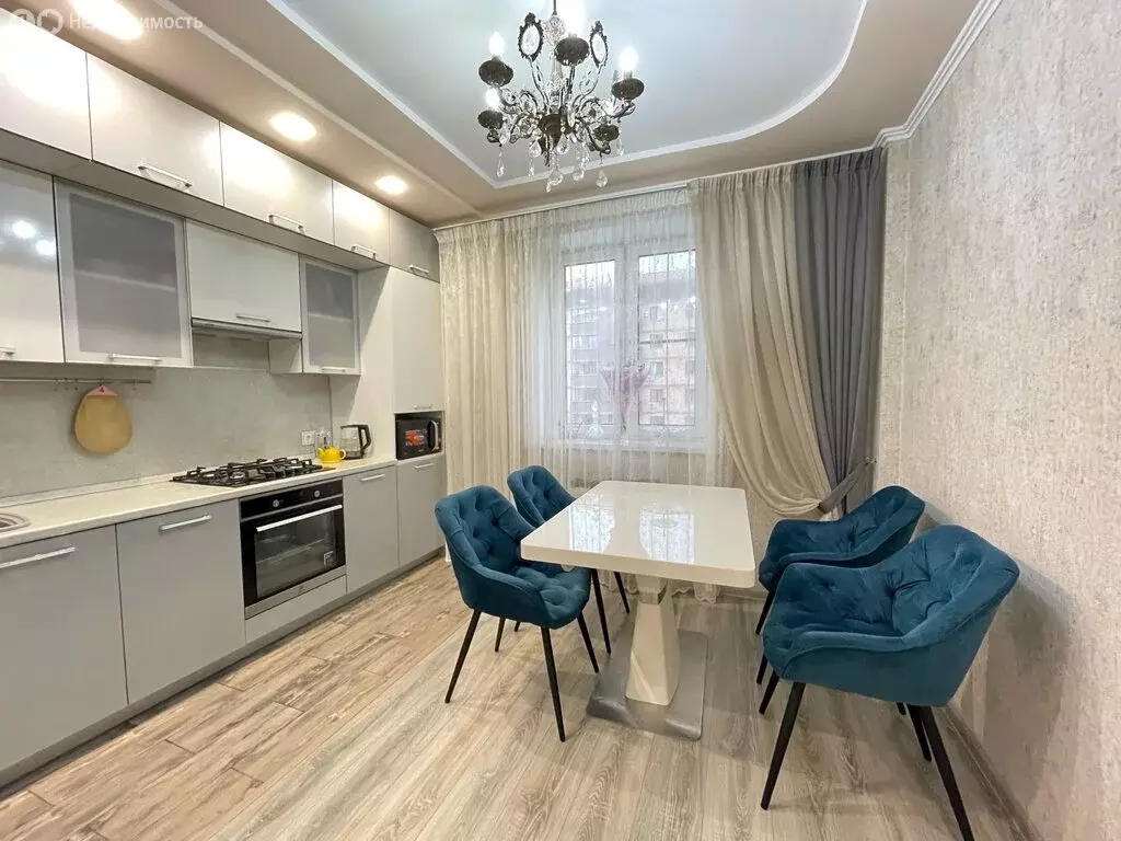 2-комнатная квартира: Ярославль, Чернопрудная улица, 17/1 (68 м) - Фото 2