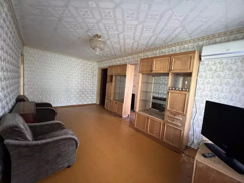 3-к кв. Башкортостан, Уфа ул. 50-летия Октября, 7 (55.0 м) - Фото 1