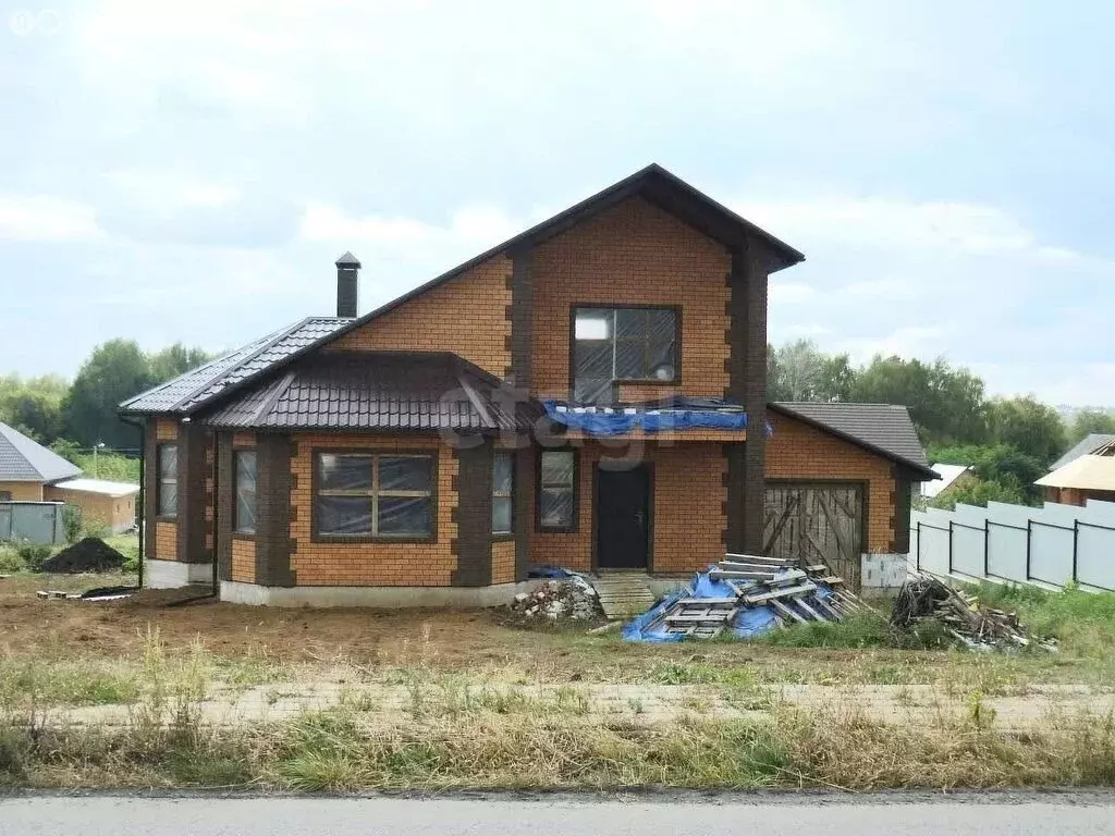 Дом в Таврово, Большая Кольцевая улица (207.7 м) - Фото 1