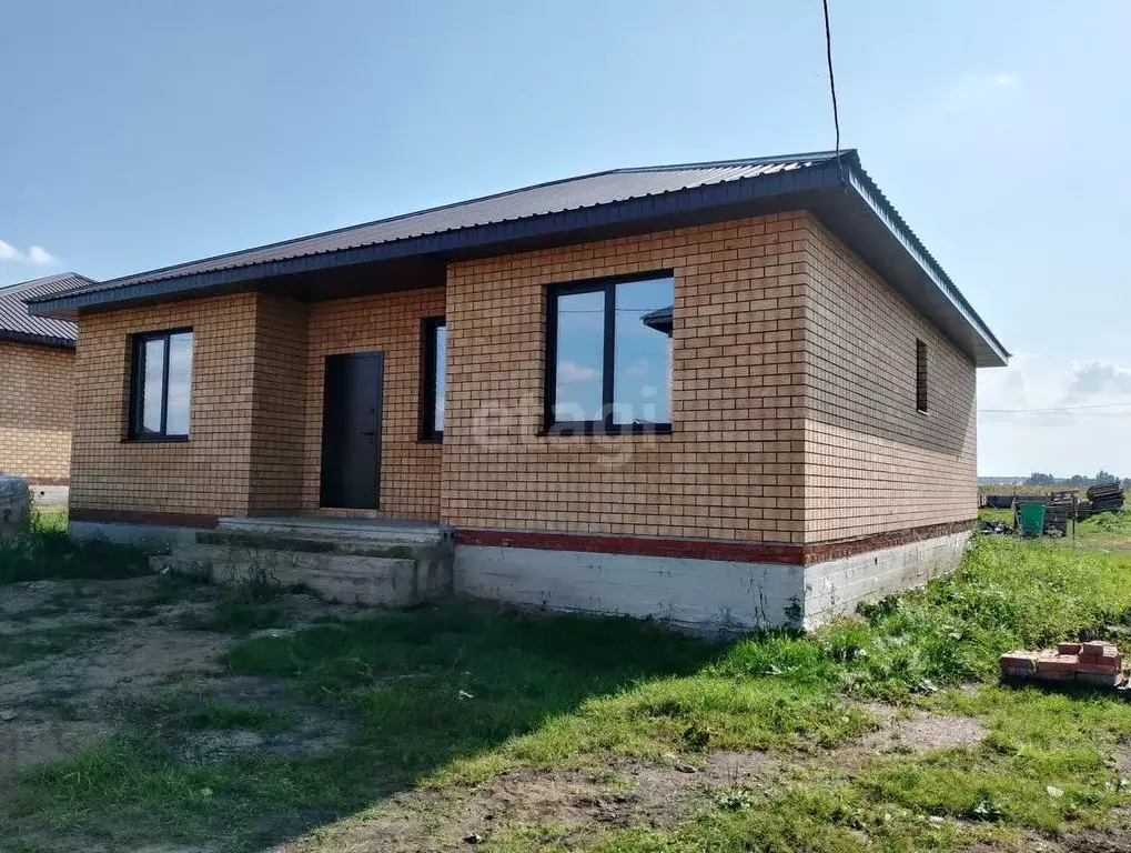 Дом в Башкортостан, Уфимский район, Русско-Юрмашский сельсовет, д. ... - Фото 0
