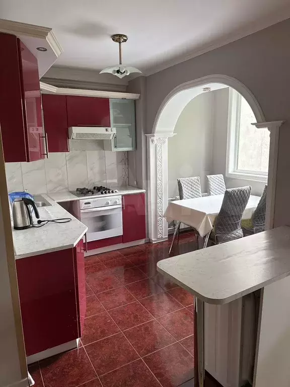 3-к. квартира, 80 м, 2/6 эт. - Фото 0
