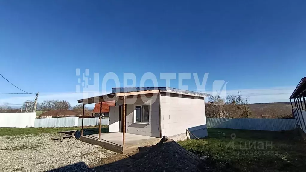 Дом в Краснодарский край, Апшеронский район, Нефтегорское городское ... - Фото 1