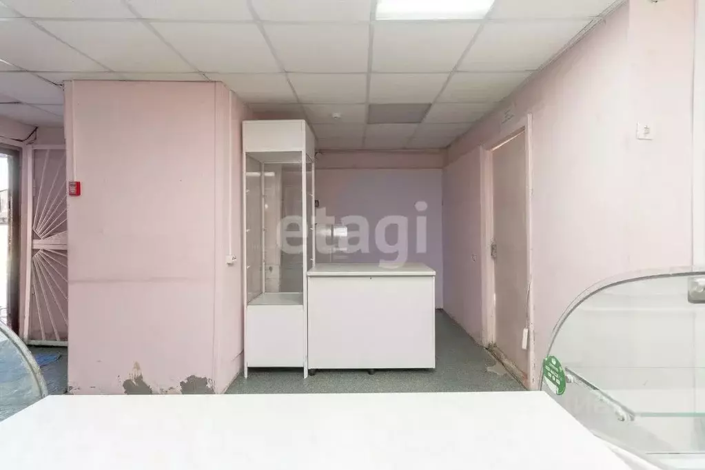 Помещение свободного назначения в Тюменская область, Тюмень Метелева ... - Фото 0