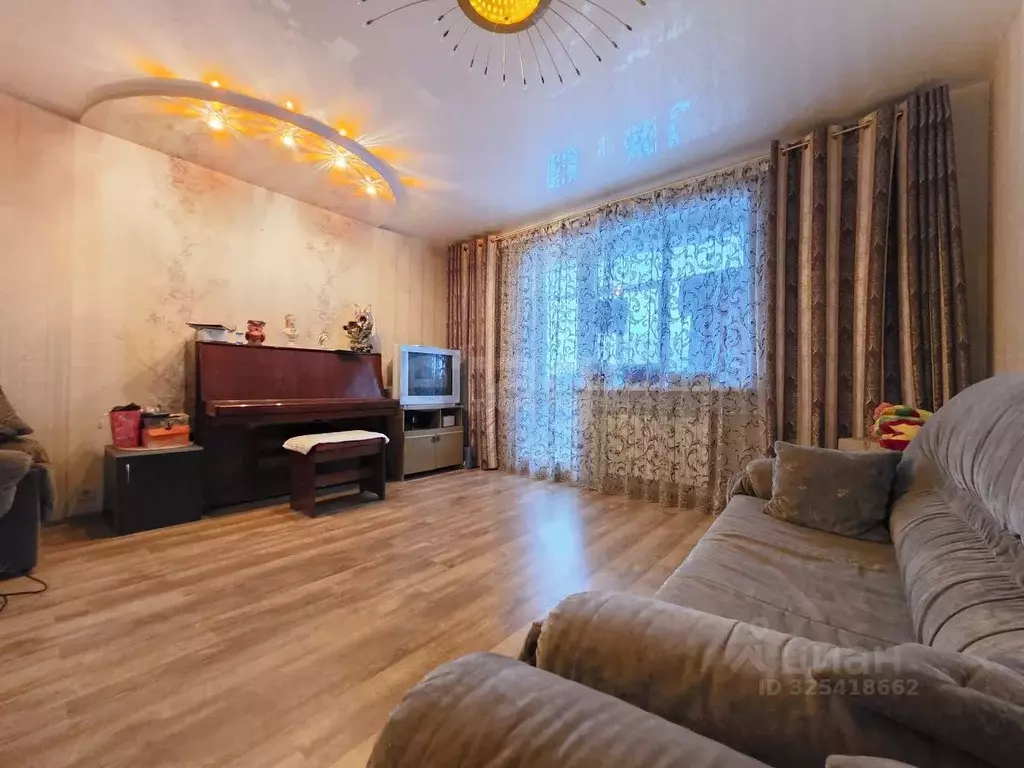 3-к кв. Свердловская область, Нижний Тагил Черноисточинское ш., 27 ... - Фото 2