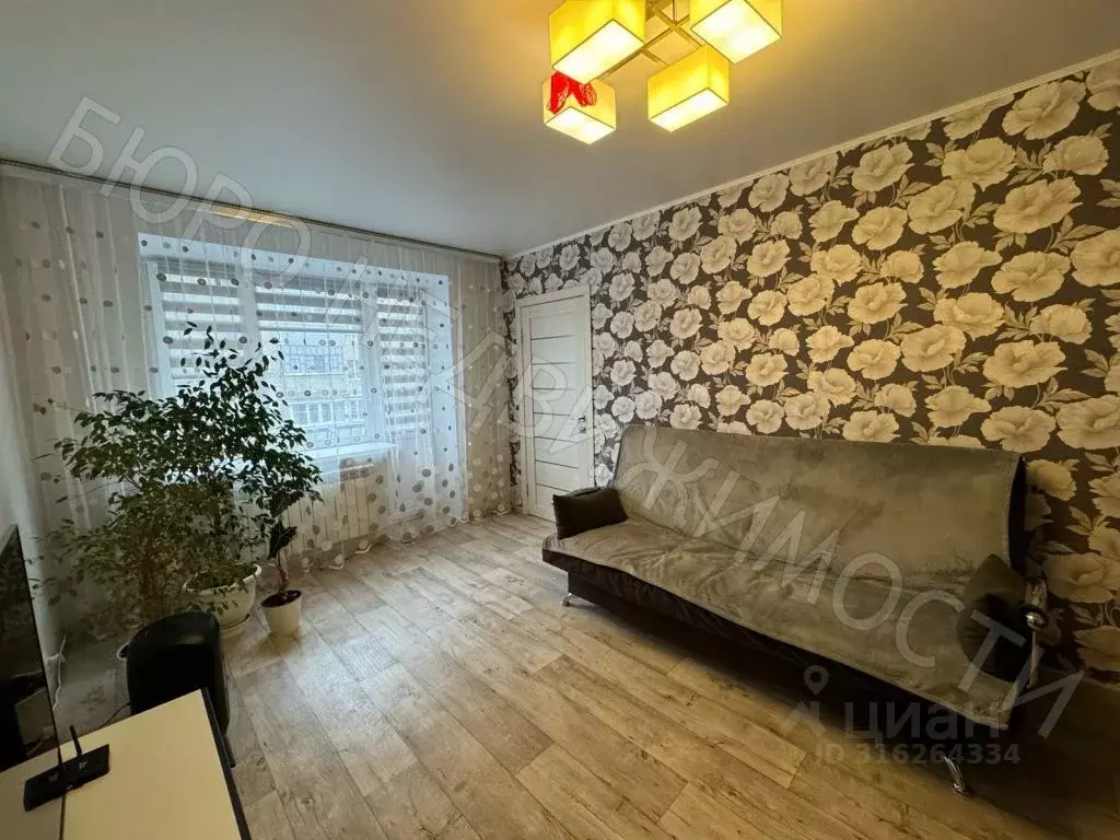 3-к кв. Саратовская область, Балашов ул. Титова, 19А (74.0 м) - Фото 1