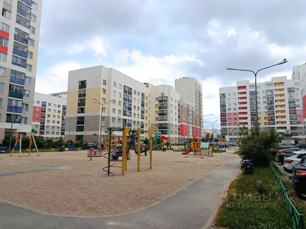 1-к кв. Свердловская область, Екатеринбург ул. Рябинина, 21 (42.0 м) - Фото 1