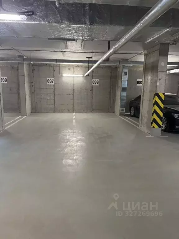 Гараж в Санкт-Петербург ул. Парфеновская, 17 (13 м) - Фото 2