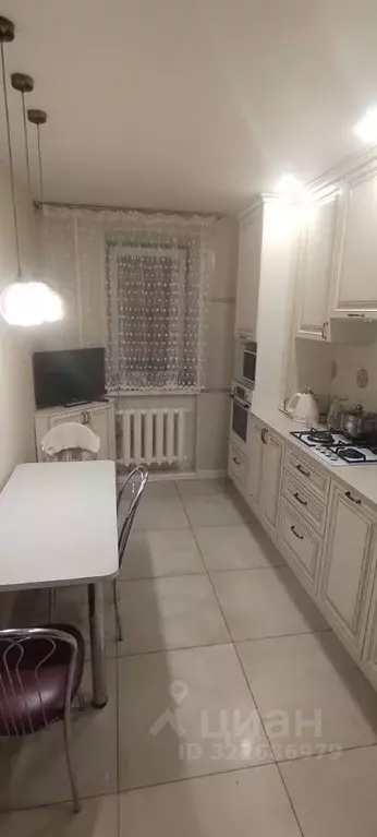 4-к кв. Волгоградская область, Волгоград ул. Землячки, 52 (75.8 м) - Фото 0