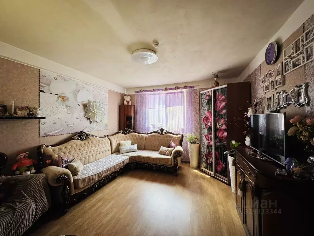 2-к кв. Крым, Симферополь ул. Батурина, 203 (60.0 м) - Фото 0