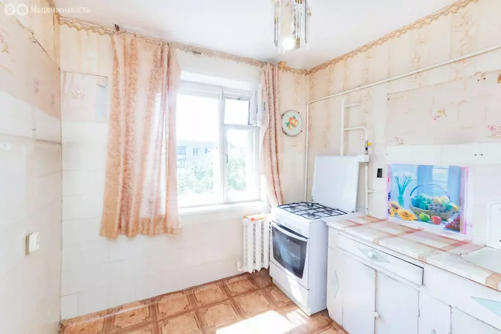 1-комнатная квартира: Курган, улица Сухэ-Батора, 6 (32.2 м) - Фото 2
