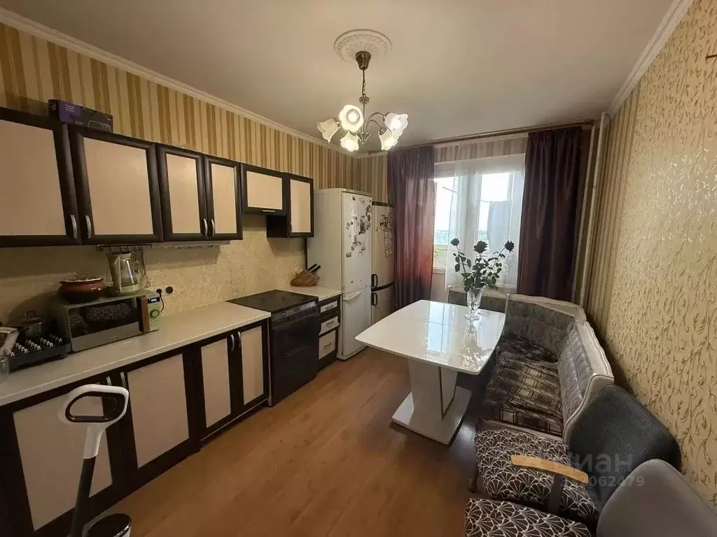 2-к кв. Московская область, Химки Совхозная ул., 27 (63.8 м) - Фото 1