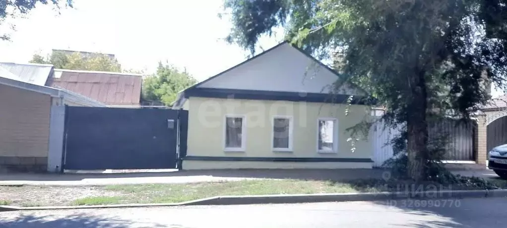 Дом в Оренбургская область, Оренбург ул. Степана Разина, 65 (50 м) - Фото 1