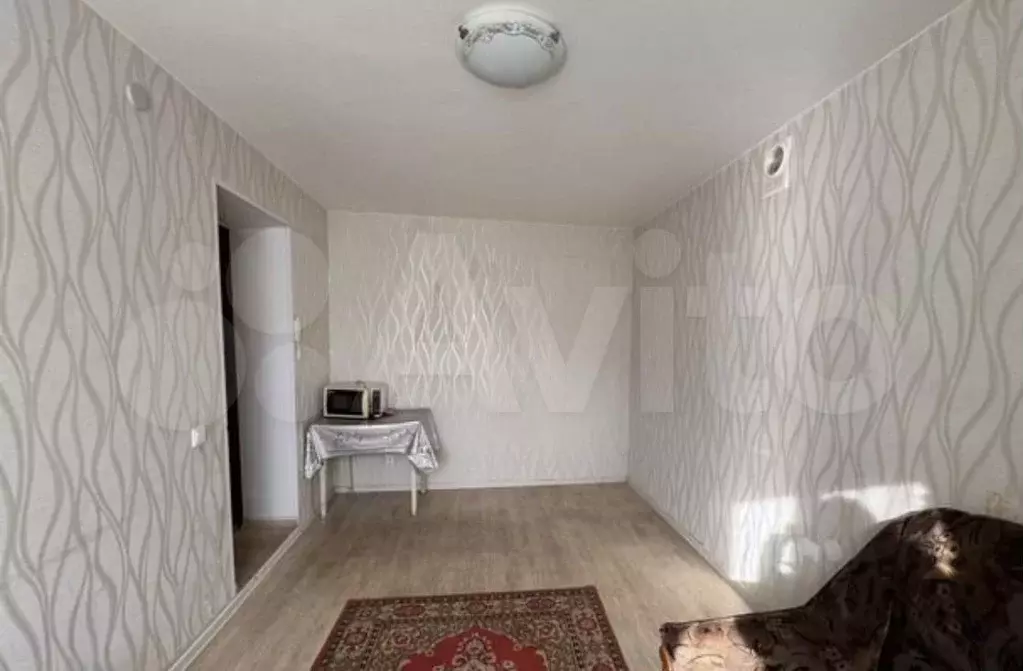 Комната 11 м в 4-к., 2/5 эт. - Фото 0