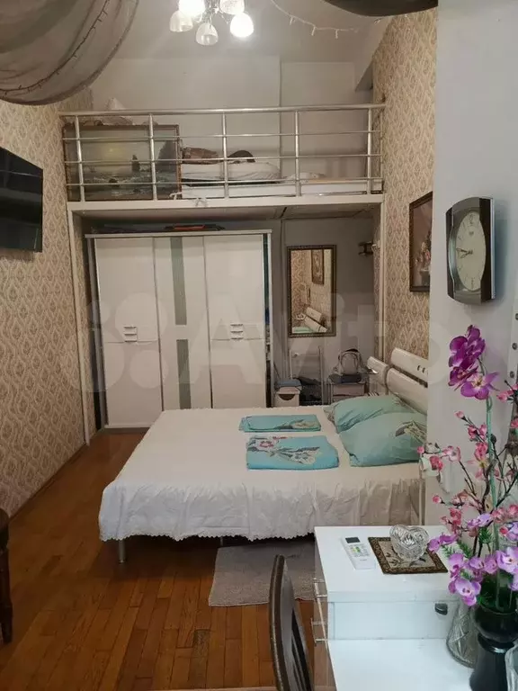 Комната 30 м в 1-к., 2/5 эт. - Фото 0