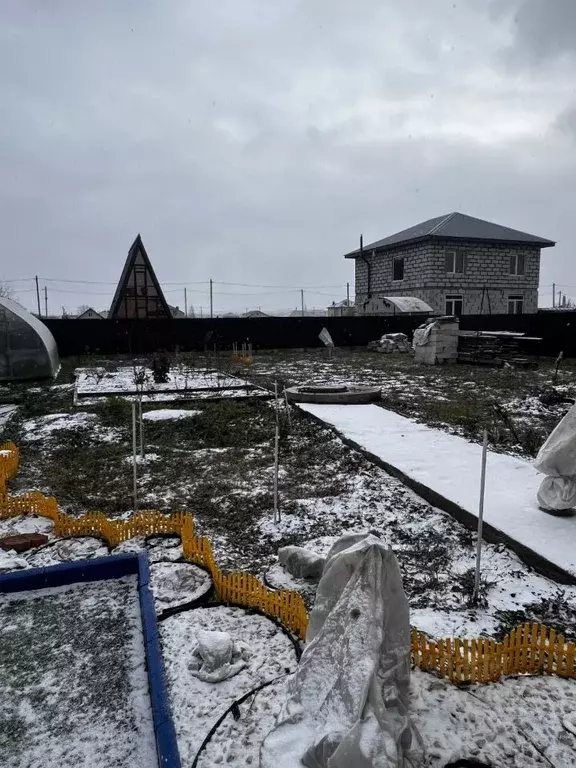 Коттедж в Татарстан, Тукаевский район, д. Азьмушкино, Подсолнухи мкр ... - Фото 0