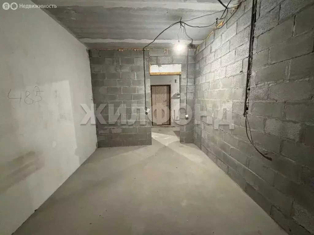 1-комнатная квартира: посёлок Октябрьский, улица Французский Квартал, ... - Фото 2