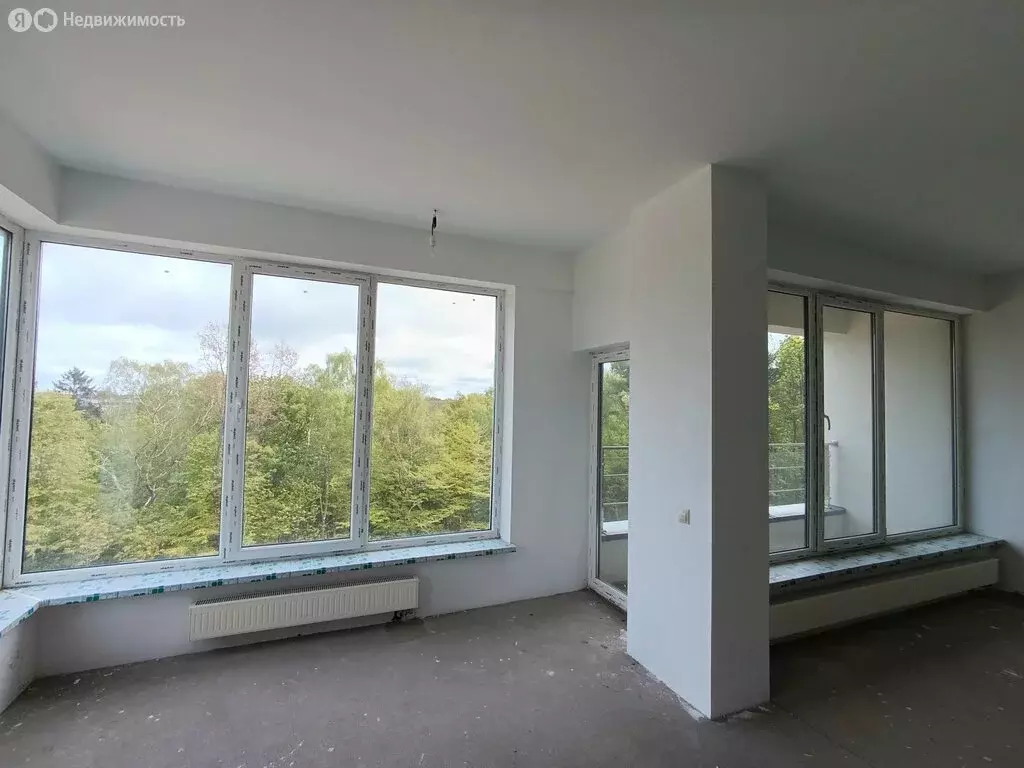 2-комнатная квартира: Светлогорск, Балтийский проезд, 1 (70.9 м) - Фото 2