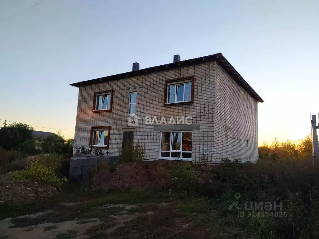 Дом в Татарстан, Нижнекамск 36-й мкр, ул. Афанасовская (270 м) - Фото 1
