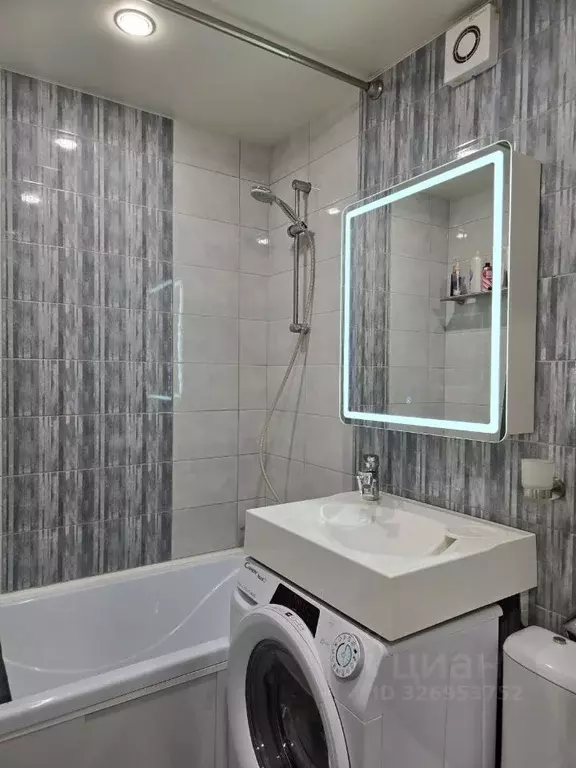 1-к кв. Омская область, Омск ул. 24-я Северная, 173 (31.1 м) - Фото 2