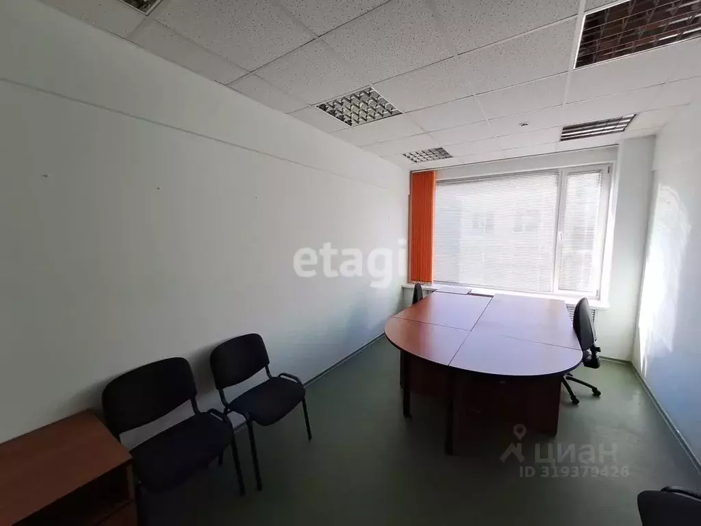 Офис в Коми, Сыктывкар ул. Ленина, 48 (16 м) - Фото 1