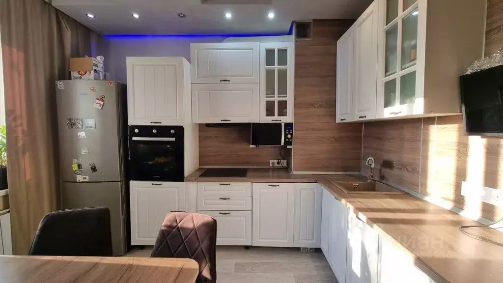 2-к кв. Ханты-Мансийский АО, Сургут ул. Семена Билецкого, 12/1 (58.5 ... - Фото 2