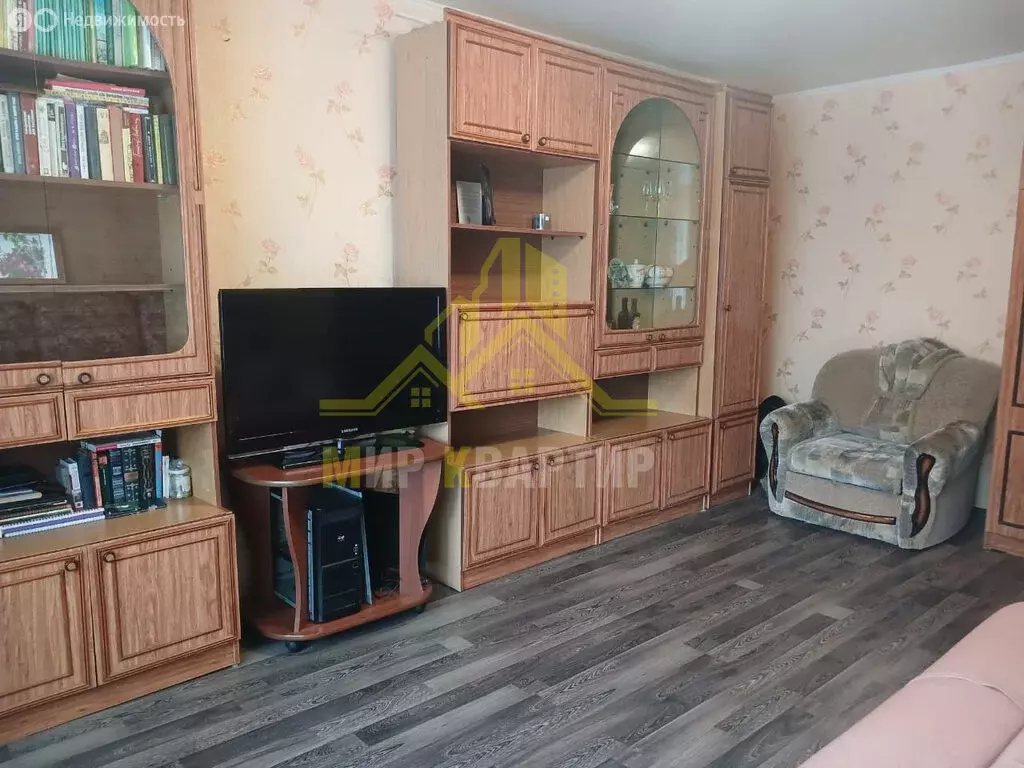 1-комнатная квартира: Орск, микрорайон Новый город, Карельская улица, ... - Фото 0
