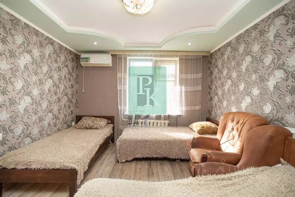 3-к кв. Севастополь ул. Хрусталева, 137 (73.0 м) - Фото 1