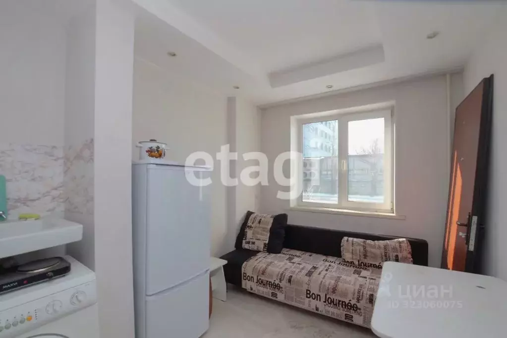 3-к кв. Красноярский край, Красноярск просп. Металлургов, 9 (57.4 м) - Фото 1