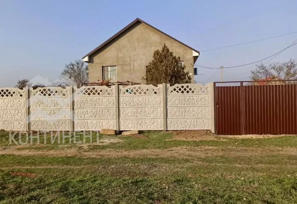 Дом в Крым, Сакский район, с. Орехово ул. Гагарина, 12 (70 м) - Фото 2