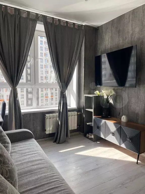 1-к. квартира, 40 м, 14/17 эт. - Фото 1