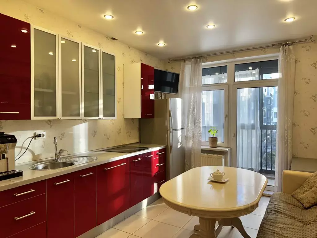 3-к кв. Санкт-Петербург Петергофское ш., 45 (89.6 м) - Фото 1