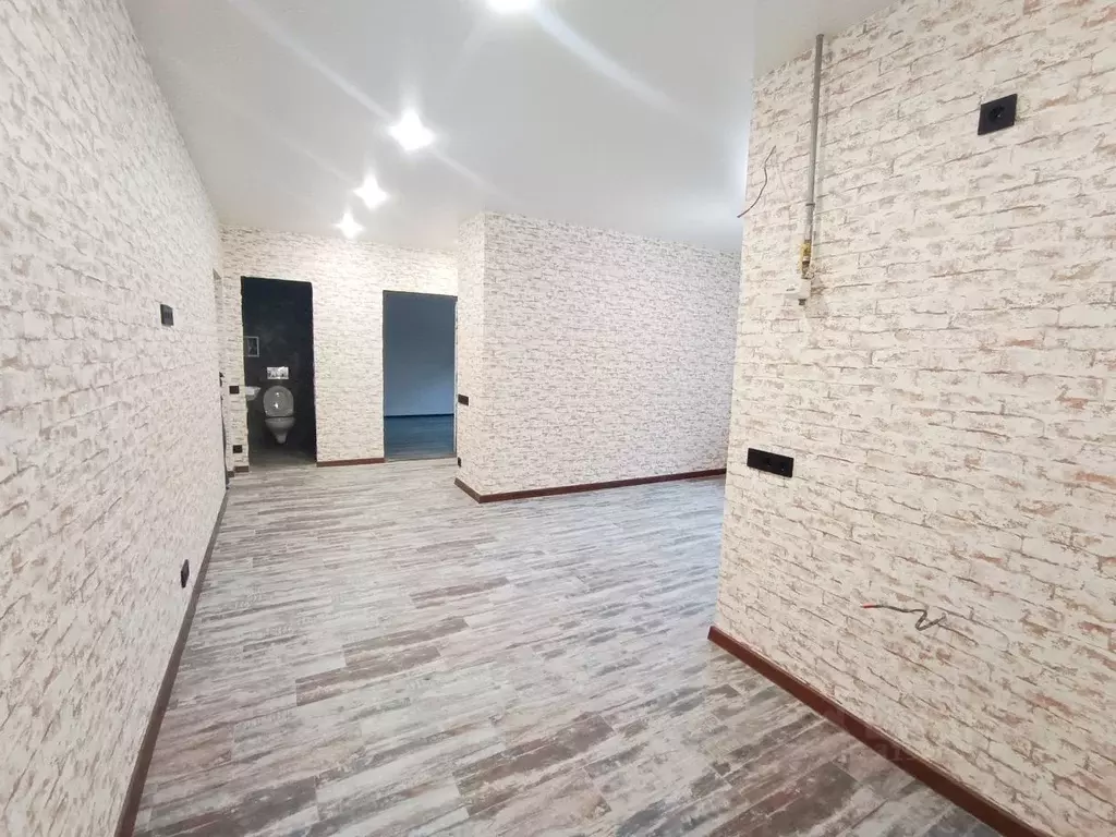 2-к кв. Тверская область, Тверь Петербургское ш., 118 (73.7 м) - Фото 1
