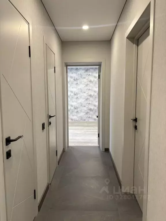 3-к кв. Калининградская область, Калининград ул. Левитана, 65к1 (70.0 ... - Фото 1