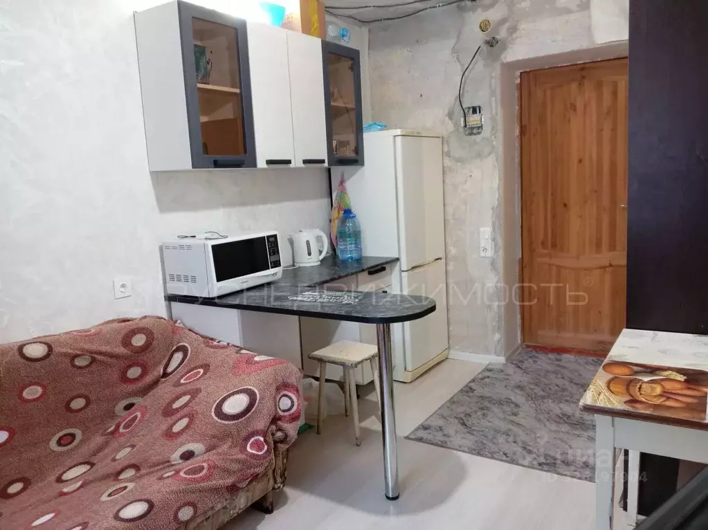 Комната Кировская область, Киров ул. Ивана Попова, 35А (12.9 м) - Фото 1