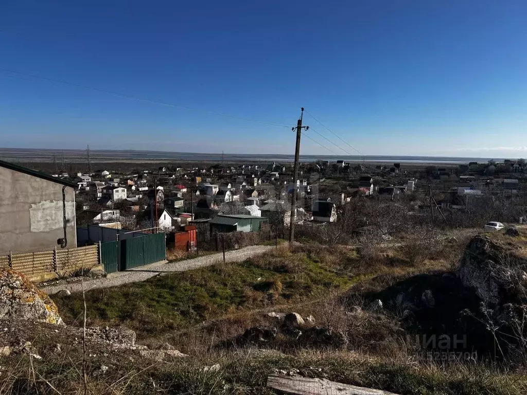 Участок в Крым, Ленинский район, Щелкино городское поселение, ... - Фото 0