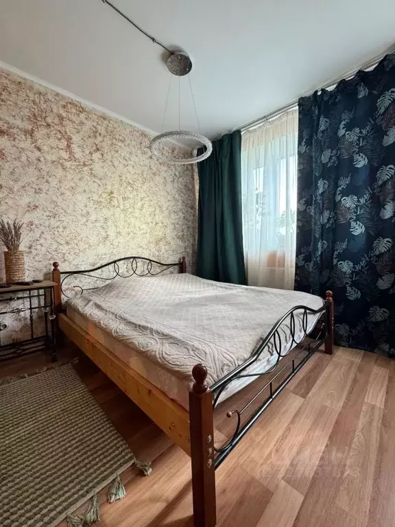 1-к кв. Московская область, Серпухов Стадионная ул., 1к3 (55.0 м) - Фото 1