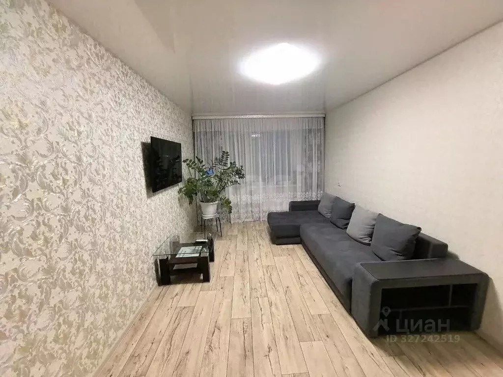 3-к кв. Ямало-Ненецкий АО, Ноябрьск ул. Владимира Высоцкого, 9 (65.0 ... - Фото 1