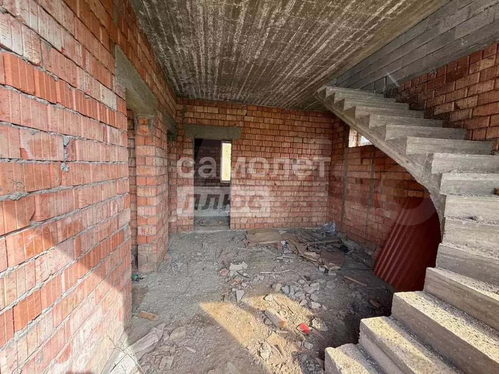 Дом 180 м на участке 2,5 сот. - Фото 1