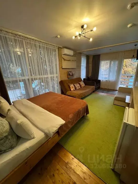 Комната Карачаево-Черкесия, Зеленчукский район, с. Архыз ул. ... - Фото 1