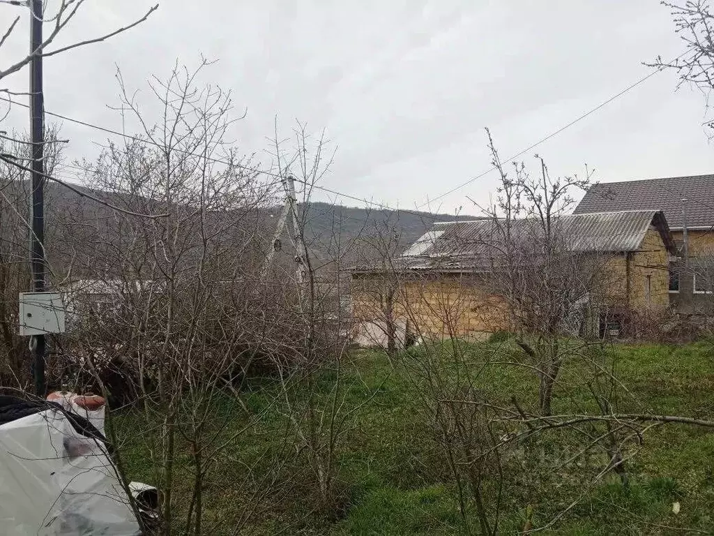 Участок в Крым, Бахчисарайский район, Голубинское с/пос, с. Нижняя ... - Фото 1