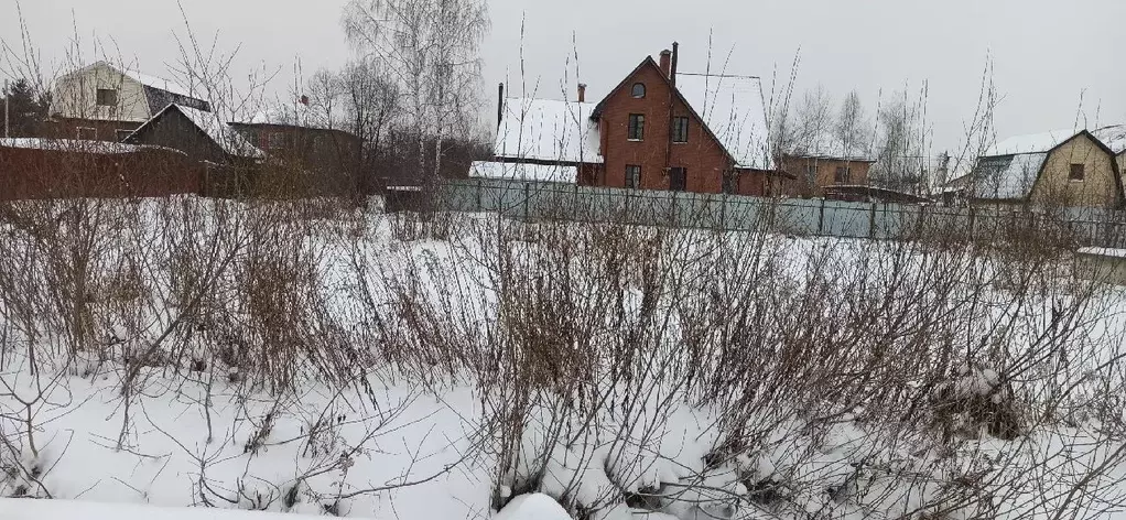 Участок в Московская область, Раменский городской округ, с. Петровское ... - Фото 1