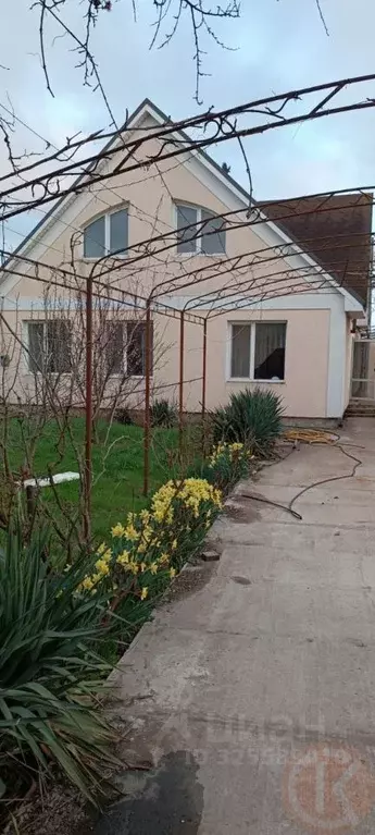 Дом в Крым, Сакский район, с. Добрушино ул. Урожайная, 32 (240 м) - Фото 1